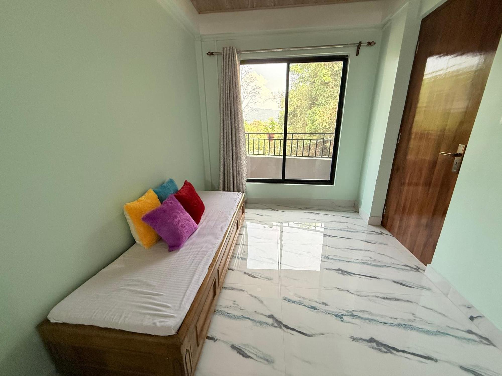 Maple Homestay カリンポン エクステリア 写真